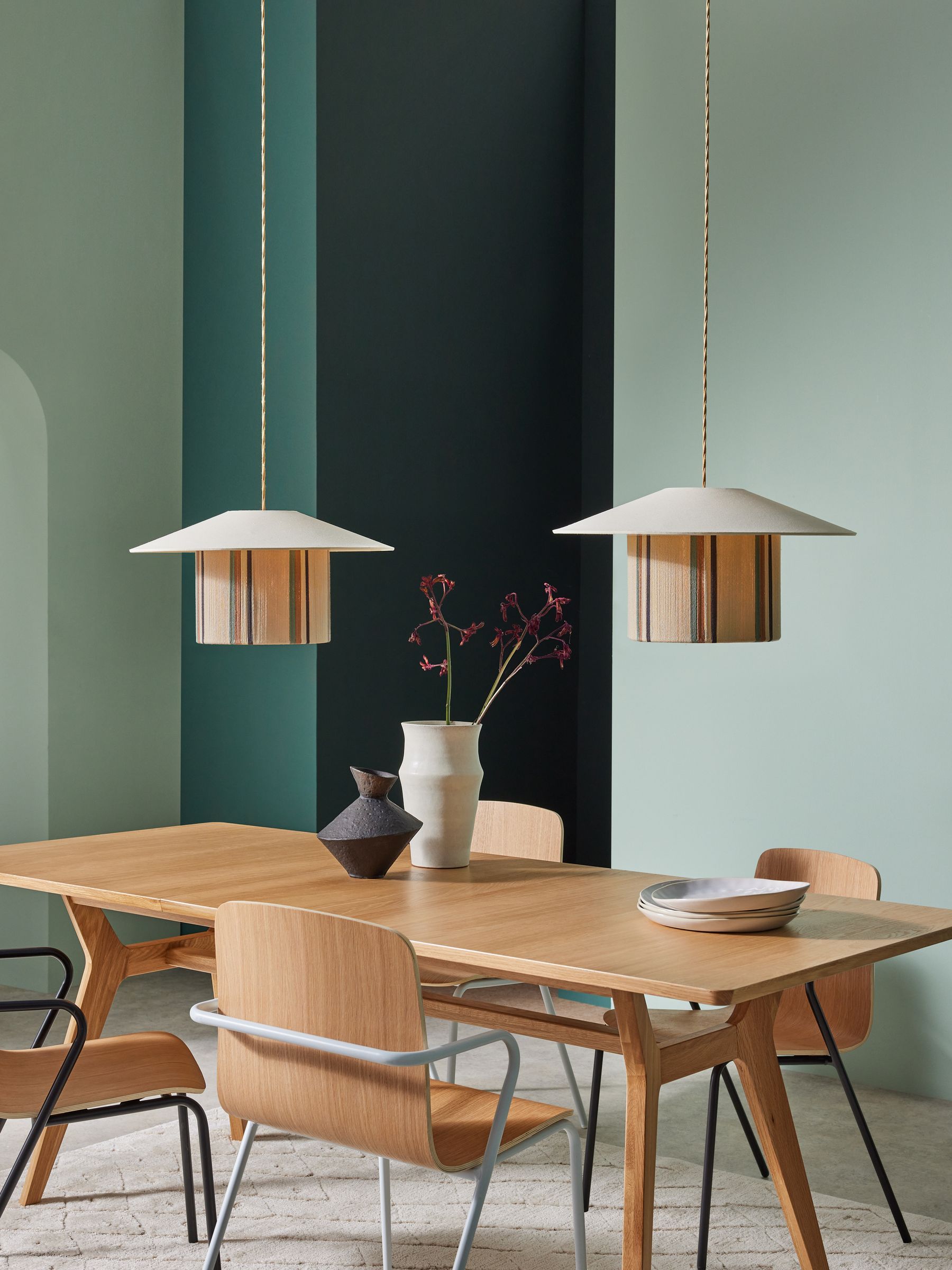 Ronnie Easyfit Shade in Cream